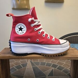 Converse CTAS Red Run Star Hike Hi Red Heel Star